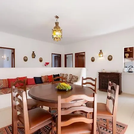 Rosado - Moradia 6 Com Ac, Jardim A 5 Min Do Centro De * אלבופיירה